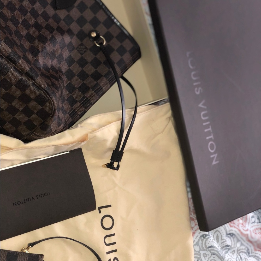 AUTH Louis Vuitton Neverfull MM Damier Ebene - Picture 7 of 7